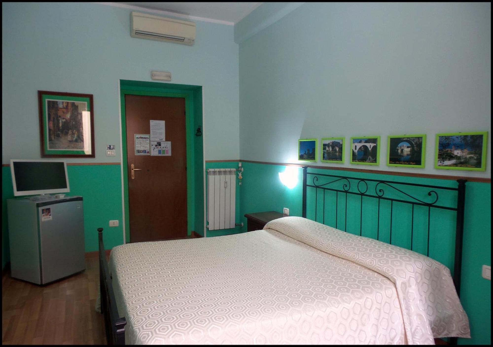 Da Nonna Maria B&B Рим Екстер'єр фото